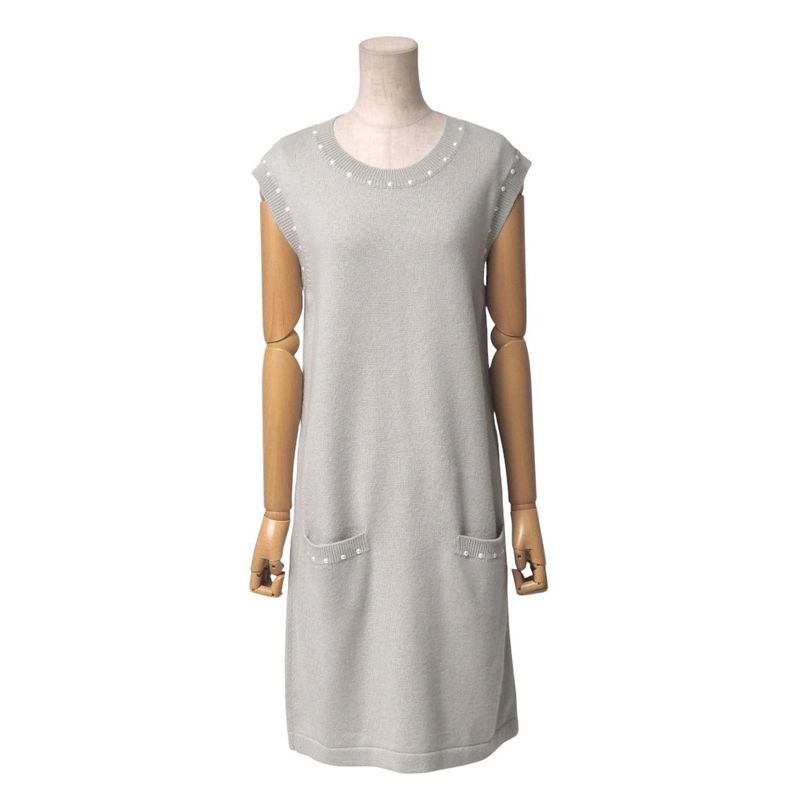 Chanel Dress Size 38 P53 Coco Mark Sleeveless Faux Pearl Cashmere Blend Knit