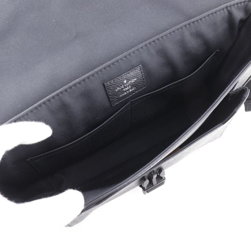 Louis Vuitton Taiga Llama Messenger Bag M30746 Taiga X Monogram Eclipse Canvas