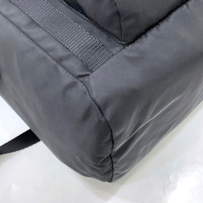 Prada Backpack Black NERO Tessuto V135 Excellent Condition Nylon