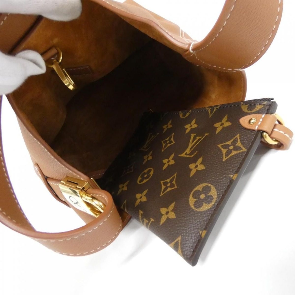 Louis Vuitton Locky Hobo PM Shoulder Bag — view 6