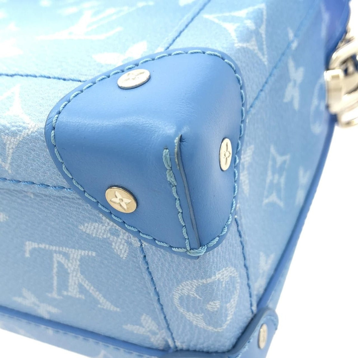 Louis Vuitton Monogram Clouds Soft Trunk Shoulder Bag — view 3