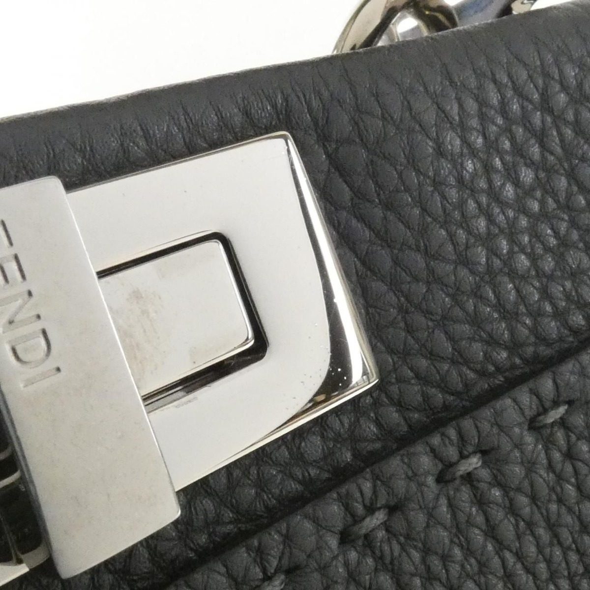 Fendi Selleria Peekaboo Q0j Bag — view 4