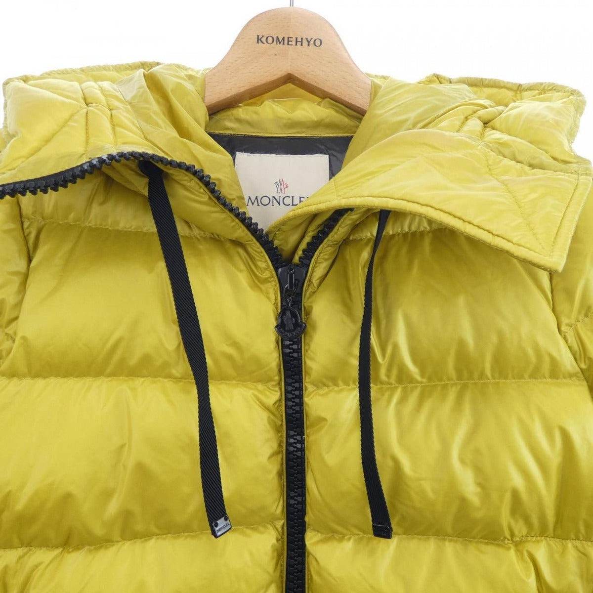 Moncler Serinde Down Jacket — view 6