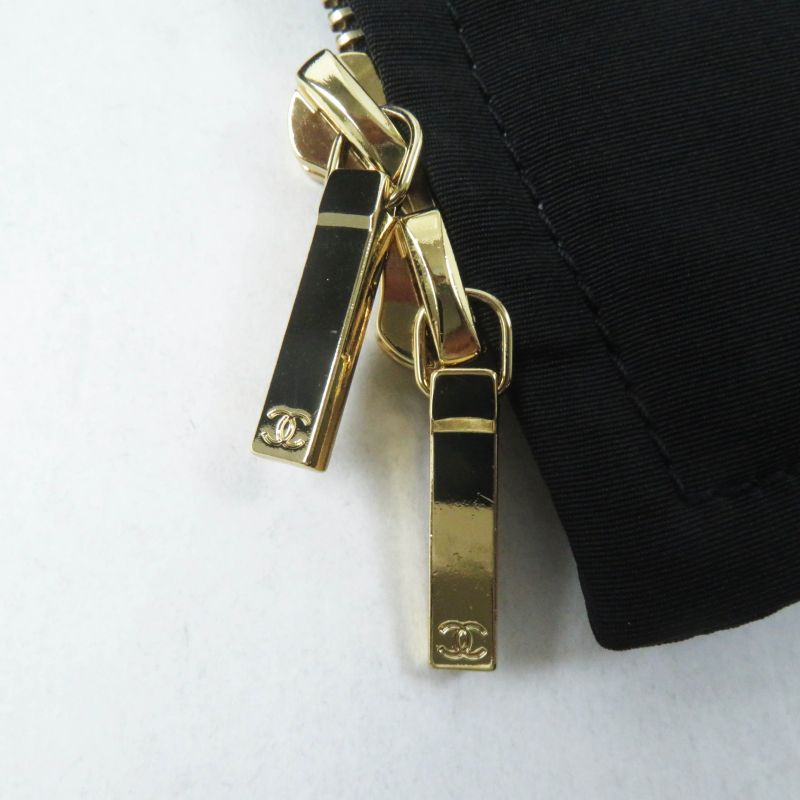CHANEL 23B P75490 100% Silk Coco Mark Chain Design Zip Up Hoodie/jacket Black
