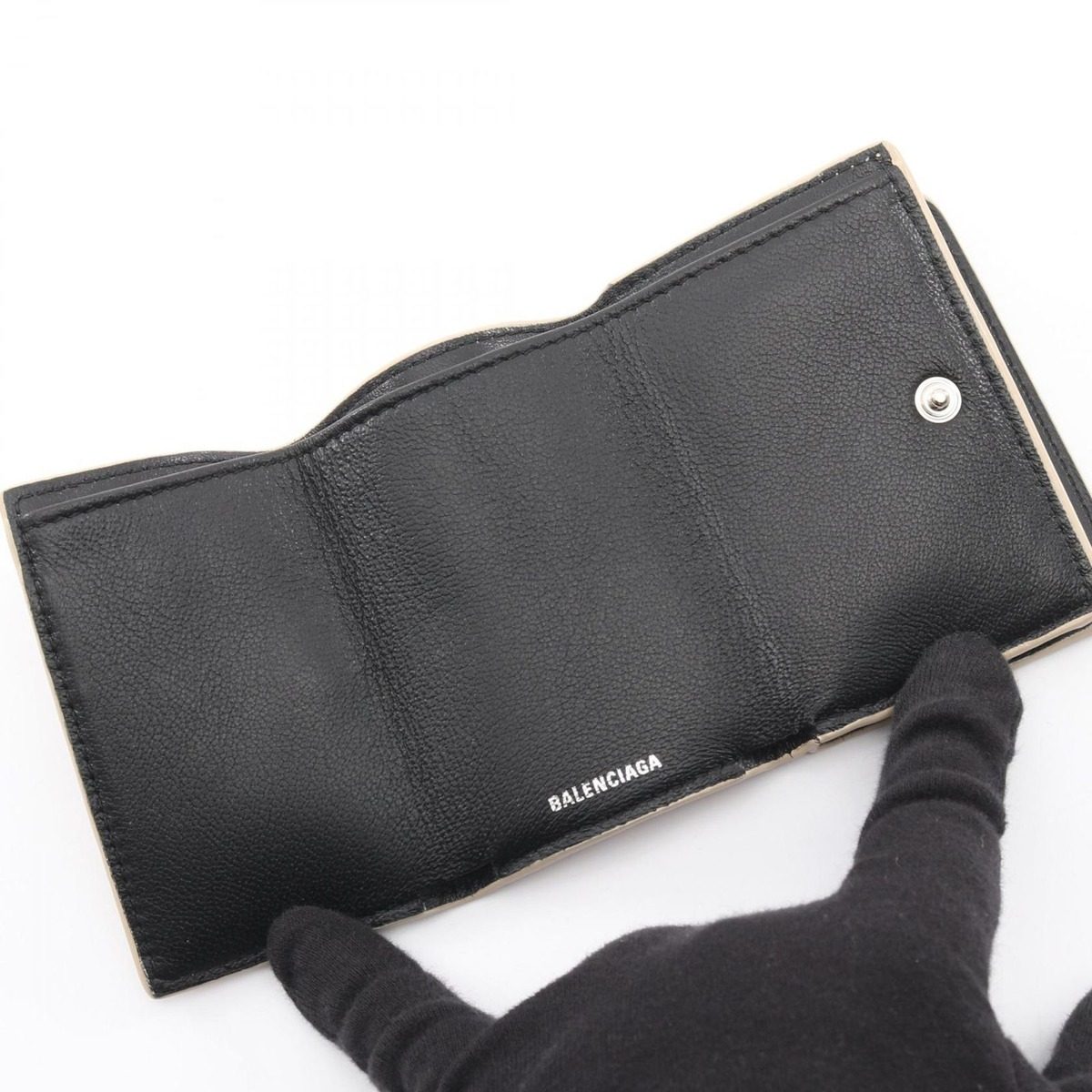 Balenciaga Trifold Wallet Everyday Mini Beige Leather Cash — view 3