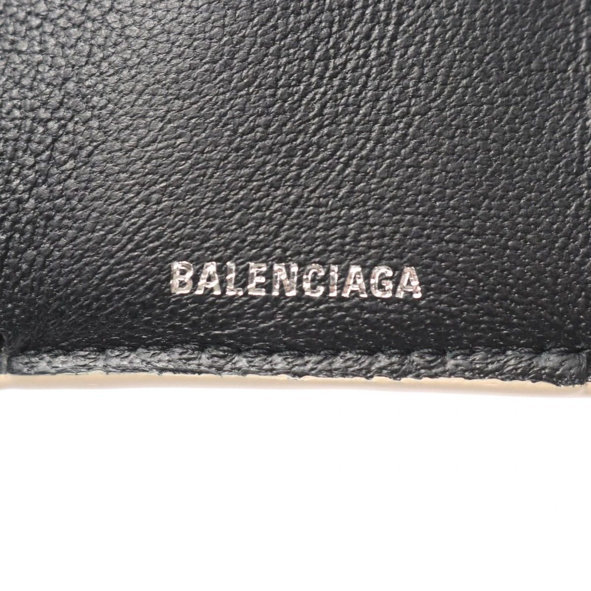 Balenciaga Trifold Wallet Everyday Mini Beige Leather Cash — view 5