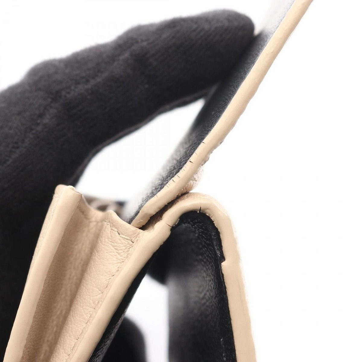 Balenciaga Trifold Wallet Everyday Mini Beige Leather Cash — view 6