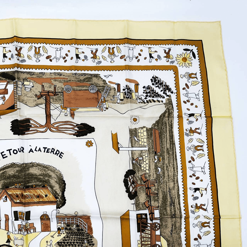 Grade Hermes Carre 90 RE TOUR A LA Terre Homeward Bound Yellow 100% Silk Scarf