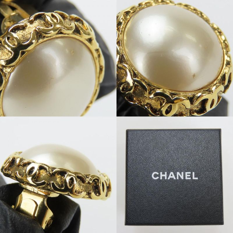 Chanel Earring Coco Mark Metal Faux Pearl Gold Plated Accessories 94P Ladies