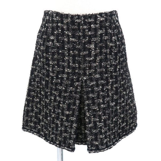 Chanel Skirt Size 34