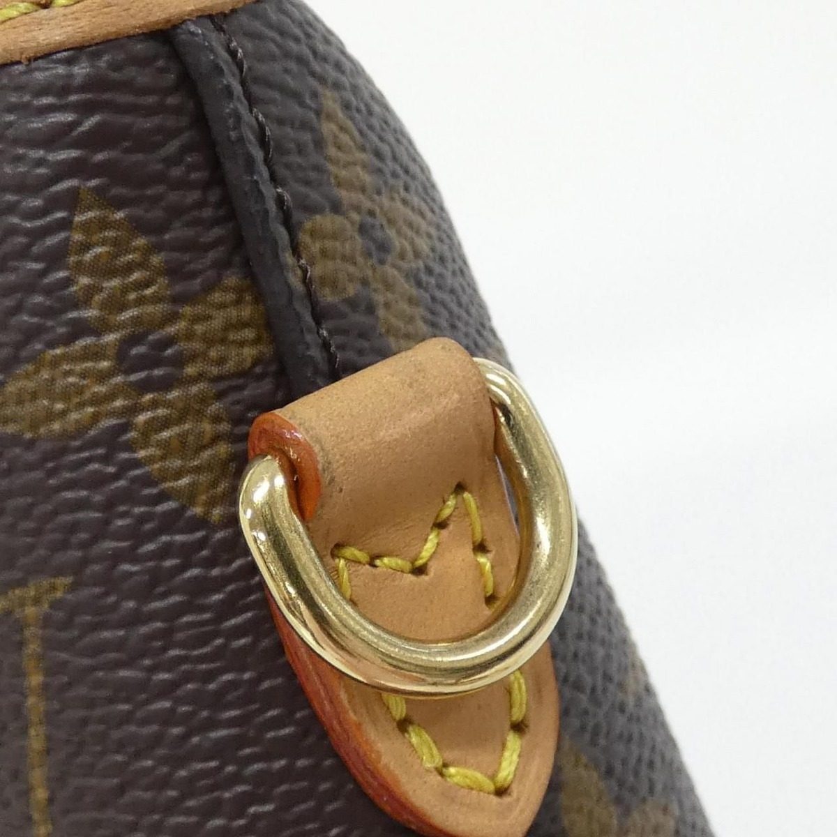Louis Vuitton Monogram Fold Pouch — view 6