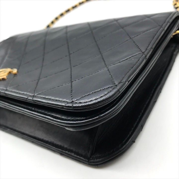 Chanel CC Logo Quilted Lambskin Push Lock Chain Shoulder Bag Black
