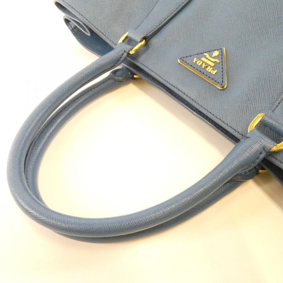 Prada Bag Gold — view 6