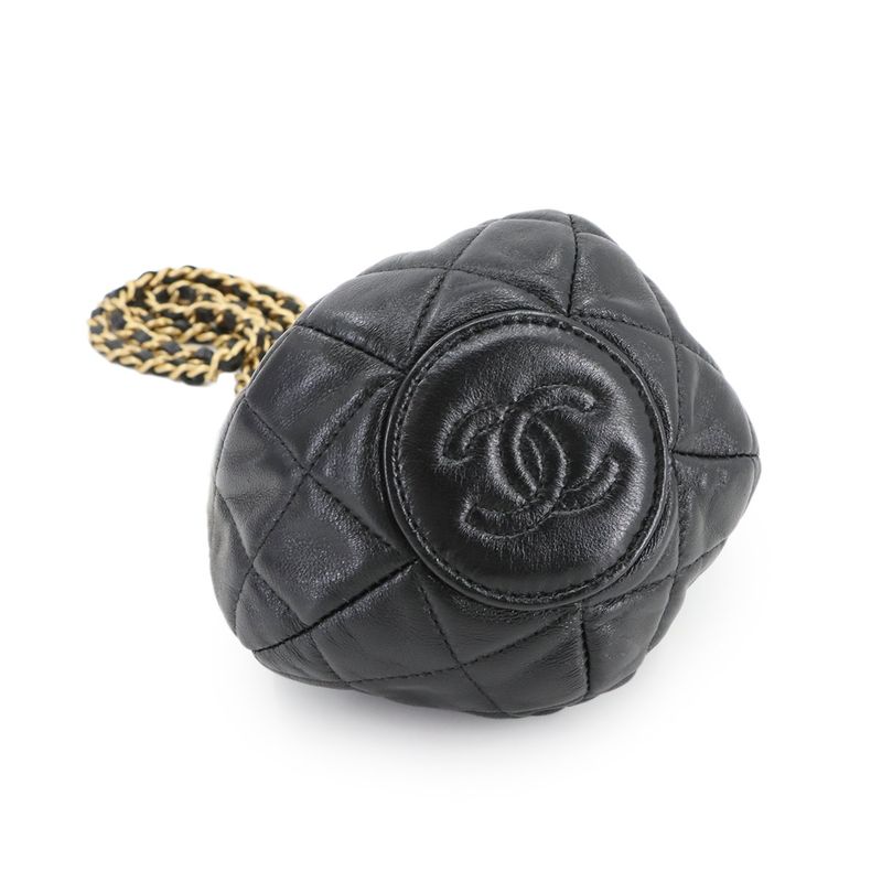 Chanel Matelasse Drawstring Chain Shoulder Bag Leather Black Matelasse Shoulder