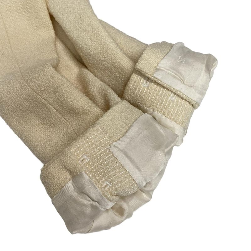 Chanel Jacket Size 38 M Women - P06411 Ivory Long Sleeves/shoulder Pads Wool