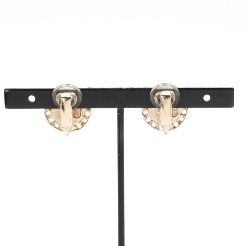 Chanel Earrings Earring Gold Here Mark