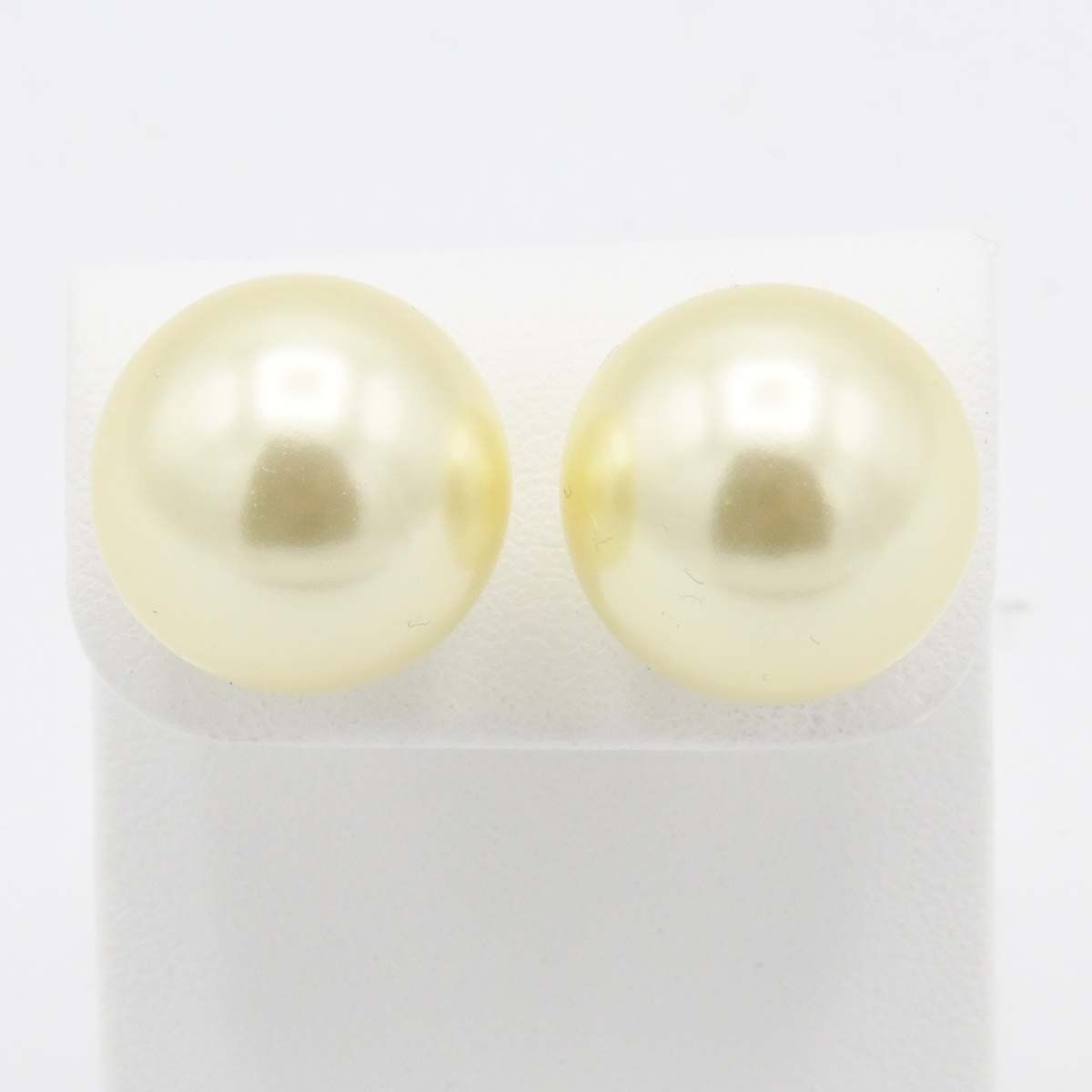 Dior Earrings Faux Pearl