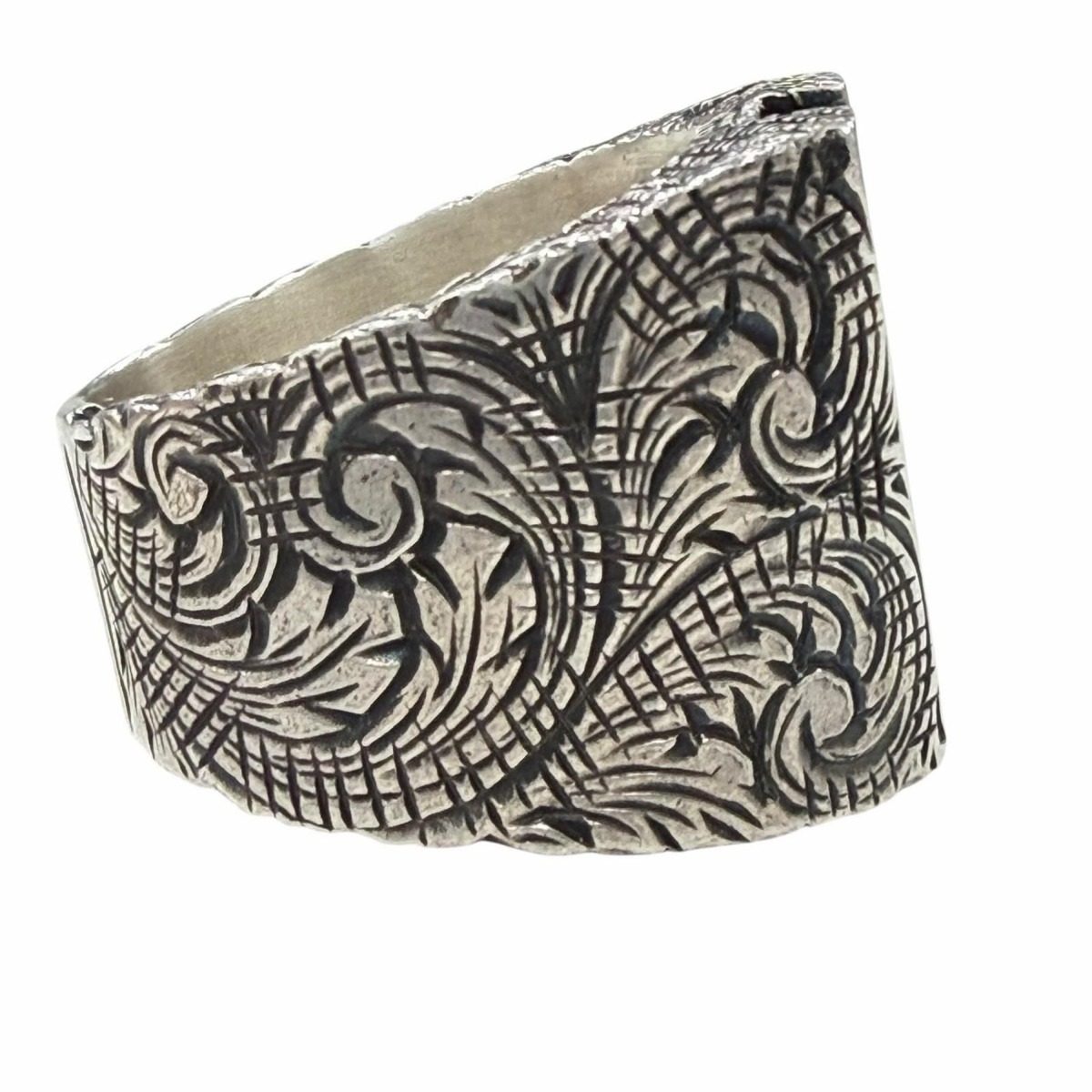 Gucci Arabesque Alphabet Letter Ring Silver-l Weight — view 5