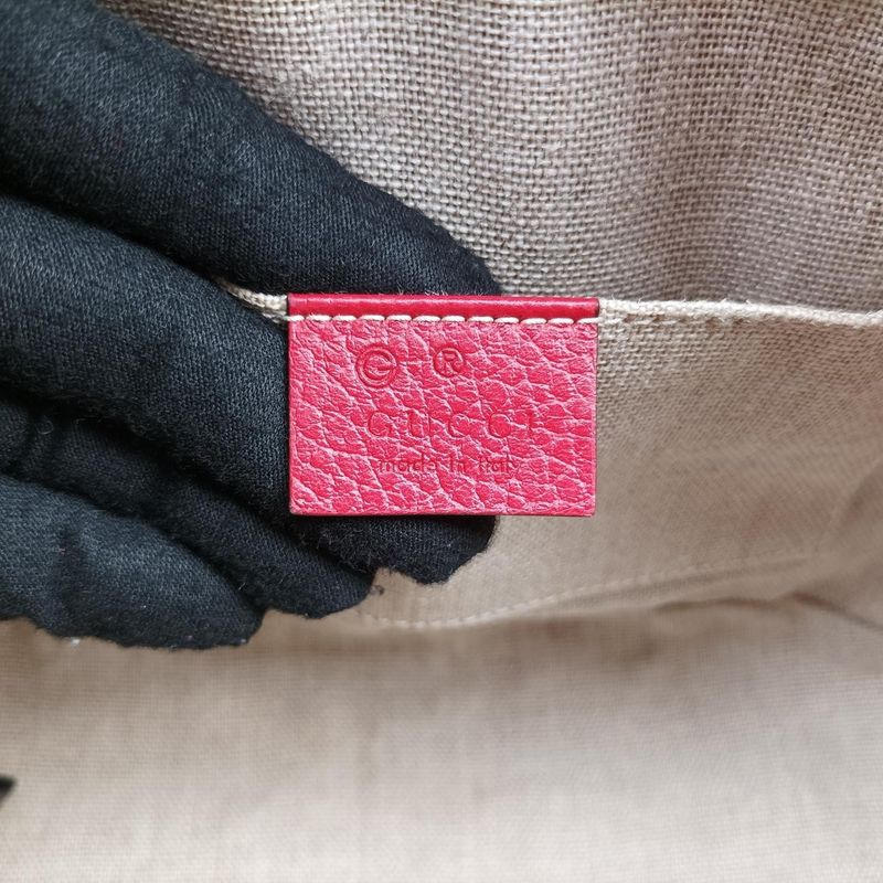 Gucci Interlocking G Charm Dome Red Leather 449661 I023724370
