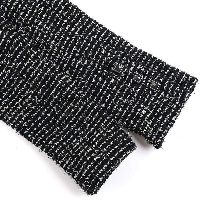 Chanel 2003c Coco Button Tweed Jacket P20548v11528 Black 38