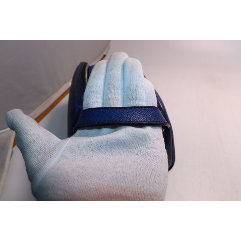 Louis Vuitton Taigarama Dopp Kit Leather Second Bag — view 5