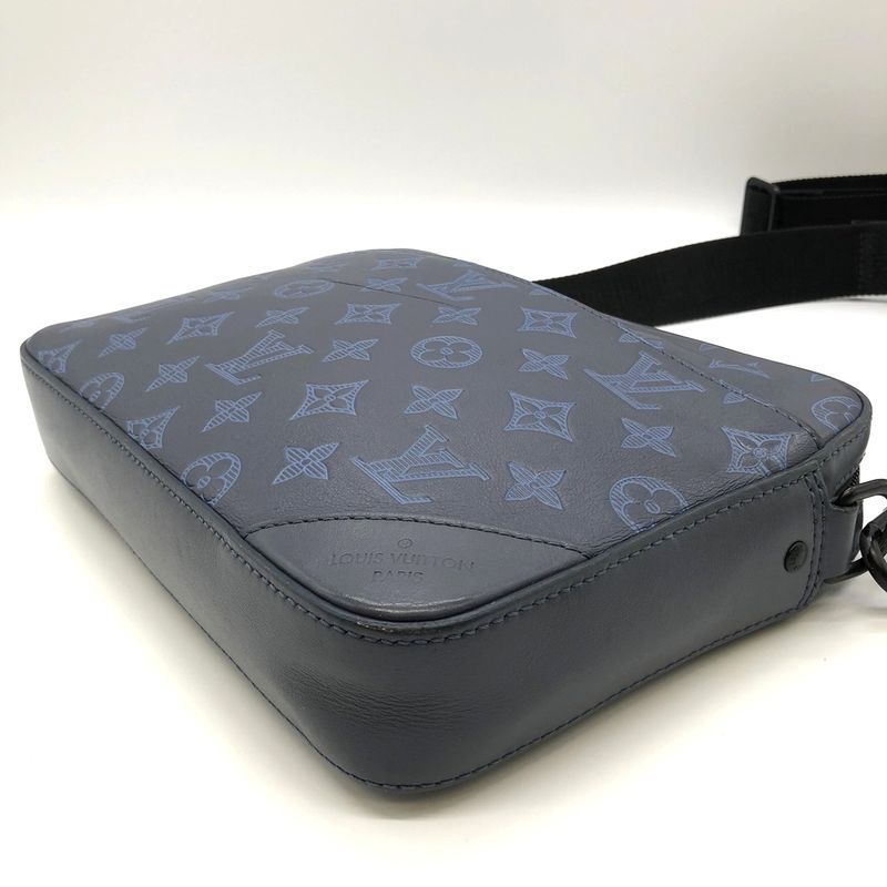 Louis Vuitton Duo Messenger M45730 Shoulder Bag Monogram Shadow Black Women Men