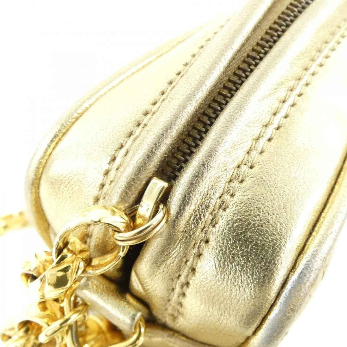 Chanel Vintage Diamond CC Line Shoulder Bag — view 5