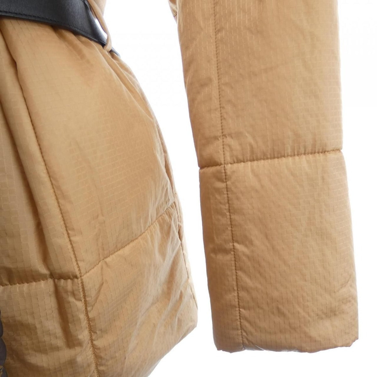 Louis Vuitton Short Pillow Puffer Wrap Coat — view 7