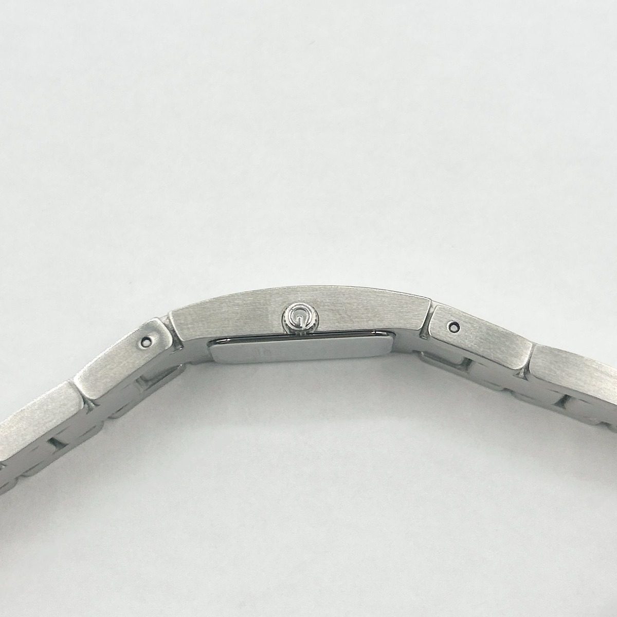 Gucci Watch Quartz Stainless Steel Diamond Shell SS Silver Polished — view 4
