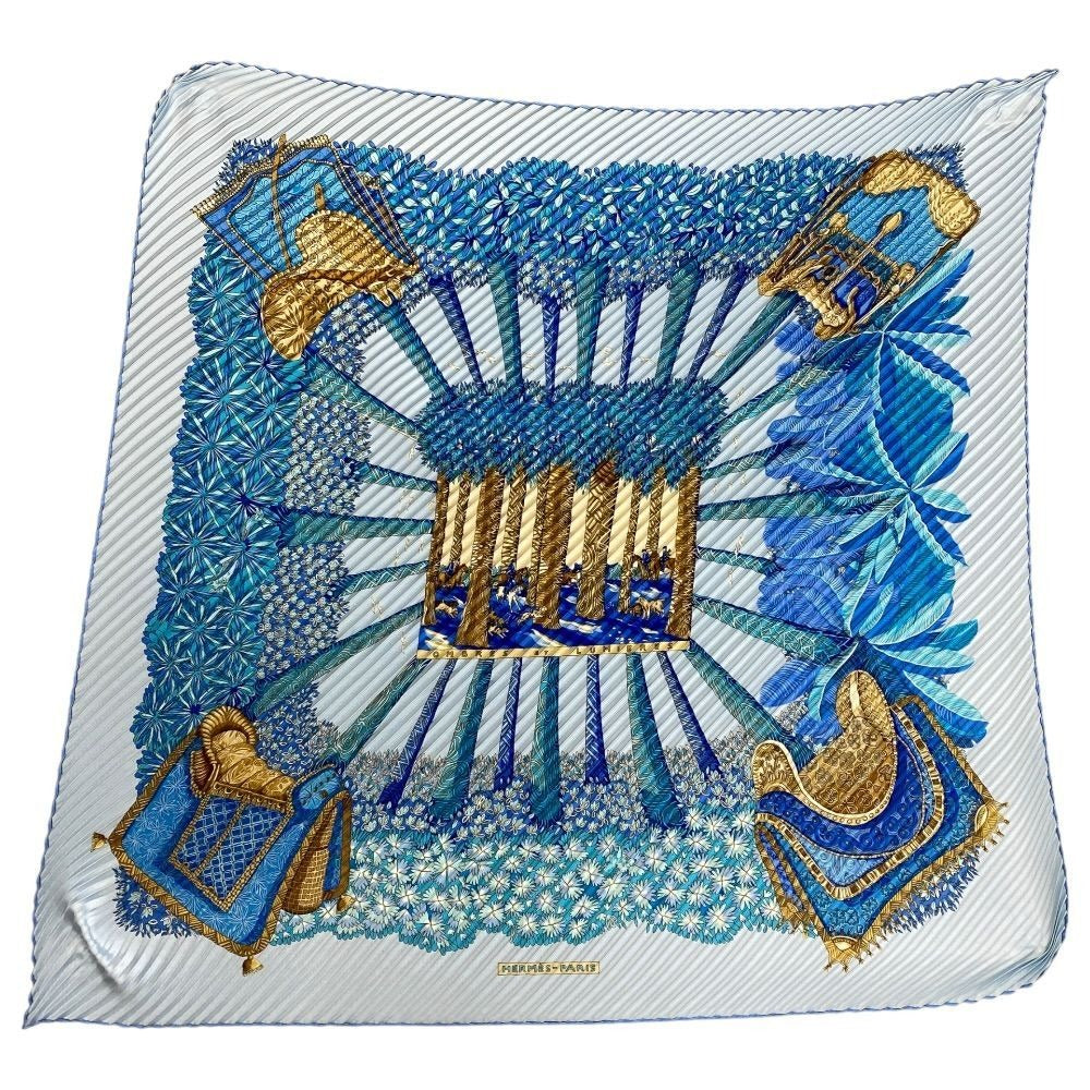 Hermes Gombres ET Lumieres Light and Shadow Pleated Carre 90 Scarf Plied Silk