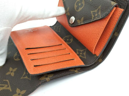 Louis Vuitton Porte Feuille Marly Trifold Wallet Monogram Epi M60495