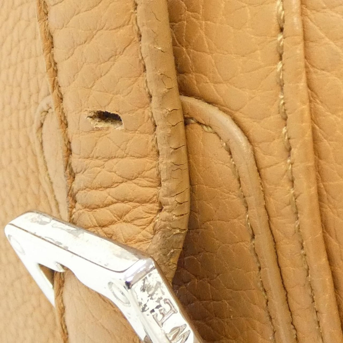 Loewe Vintage Senda 310 79 103 Shoulder Bag Light Brown — view 8