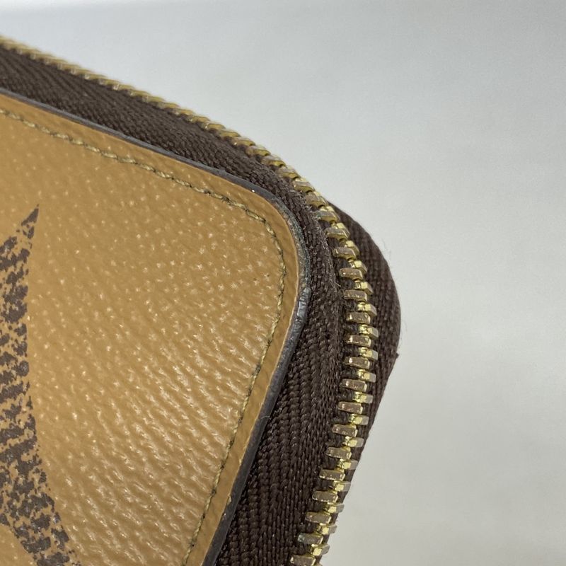 Louis Vuitton Long Wallet Monogram Giant Reverse Zippy Wallet M69353 Brown