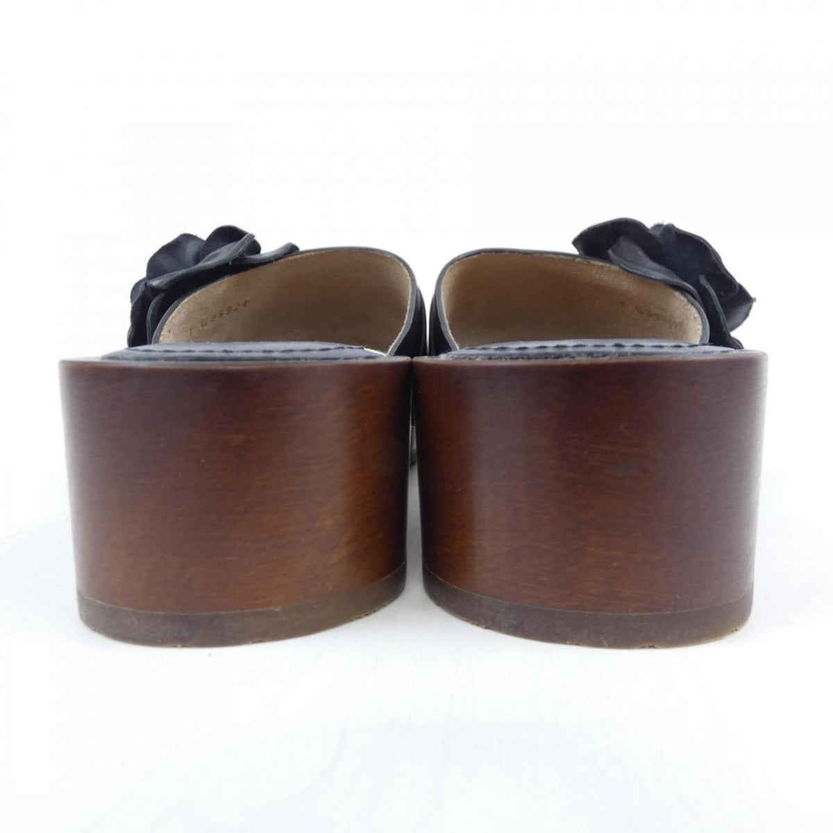 Chanel Clogs Sandals Calfskin Black — view 5
