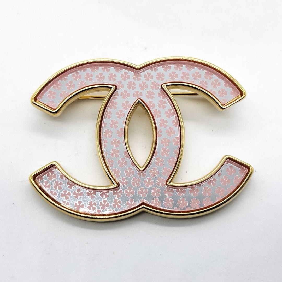 Chanel CC Logo Brooch Gold Pink Clover Pin