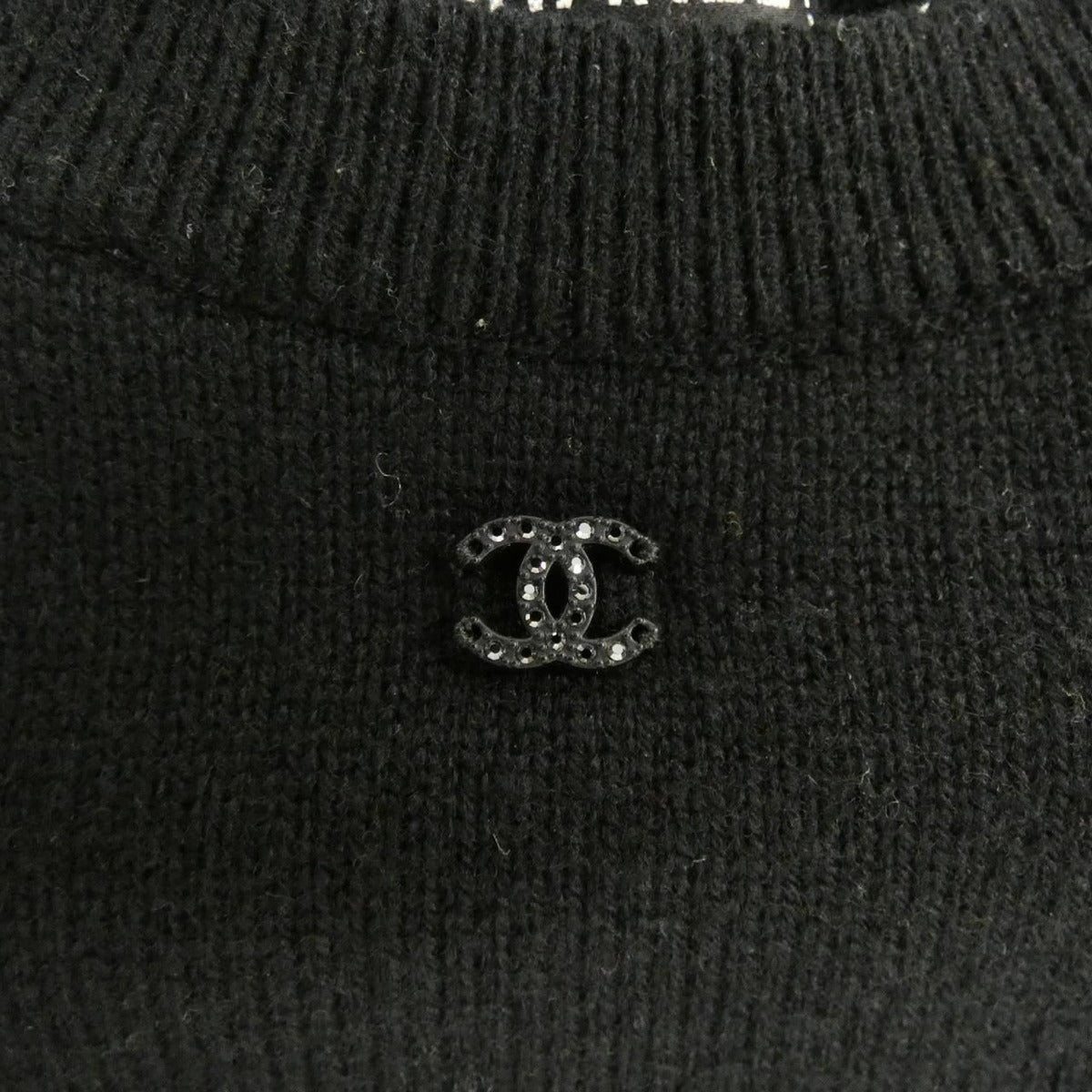 Chanel Knit Top Cashmere Black Translucency — view 8