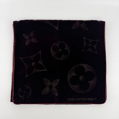 Louis Vuitton Echarpe Velvet Shawl Rayon Silk Gold Vintage Scarf — view 3