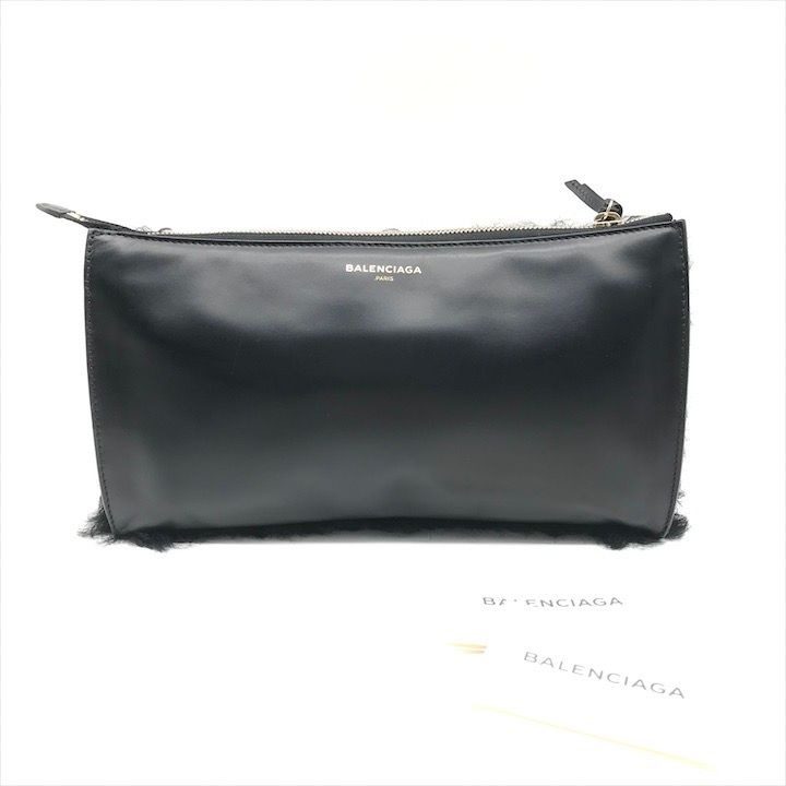 Balenciaga Logo Leather Farm Mouton Clutch Second Black