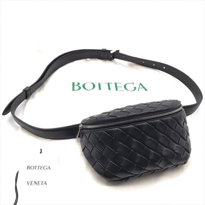 Bottega Veneta Belt Bag Waist Pouch Bag with Key Ring Black