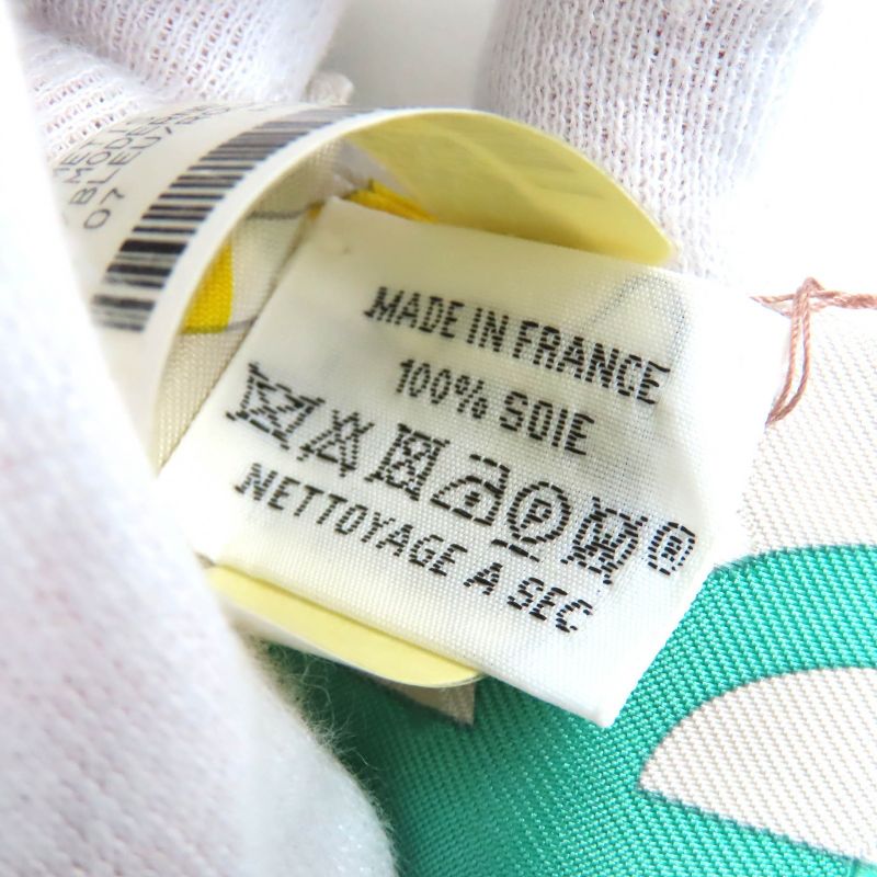 Hermes Bovclerie Moderne Modern Buckle 100% Silk Cles / Blue/ Rouge Scarf With