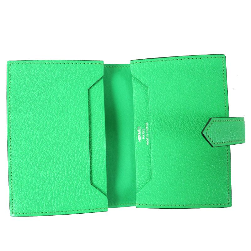 Hermes Bearn Mini Vert Comic Silver Hardware Chevre Misol Bifold Card Case