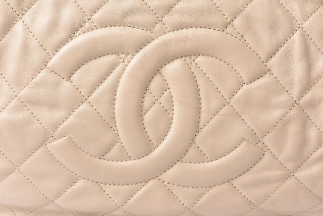 Chanel Tote Bag Shoulder Bag 2way Chanel Chain Bag Coco Mark Quilted Stitching