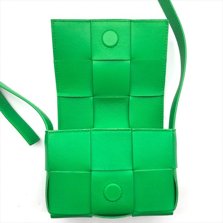 Bottega Veneta Leather Candy Cassette Green Shoulder Bag Mini