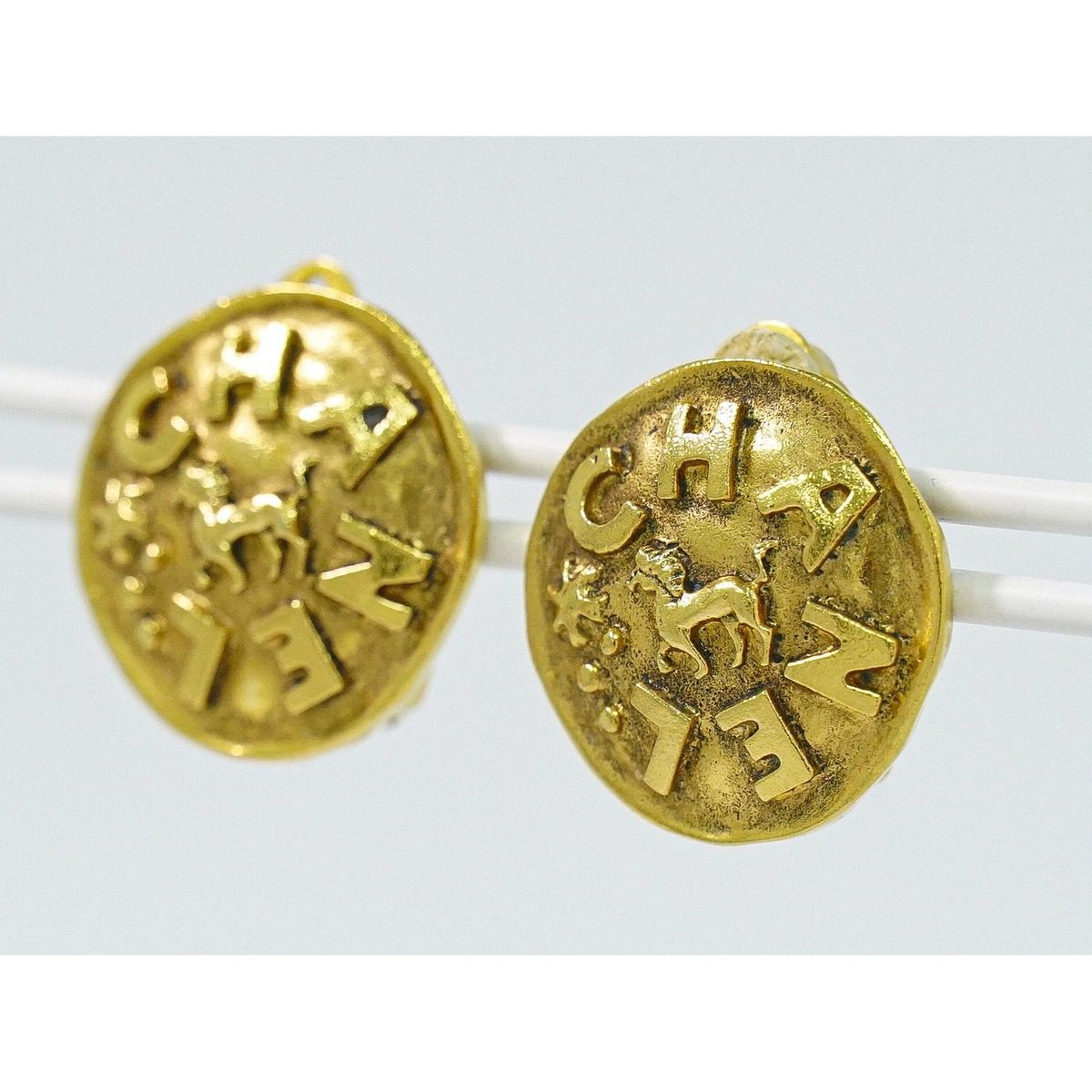 Chanel Logo Lion Motif Earrings Gold Plated — view 6