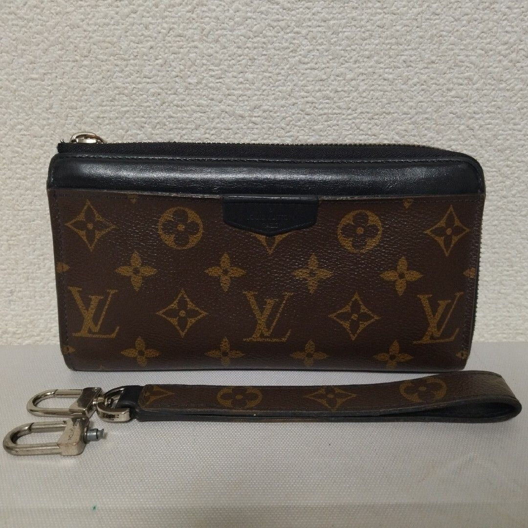 Louis Vuitton Zippy Dragonne Monogram Zip Around Wallet