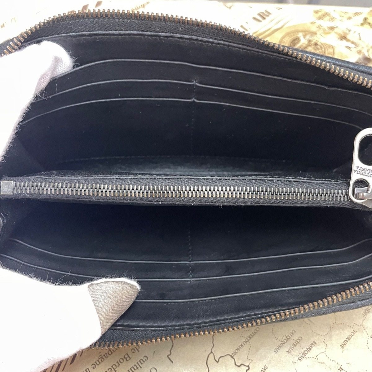 Bottega Veneta Wallet Round Intre Black Leather Card Coin — view 7