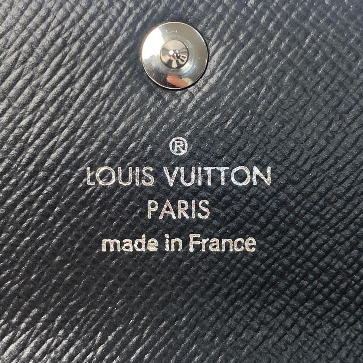 Louis Vuitton Damier Graphite Key Case — view 7