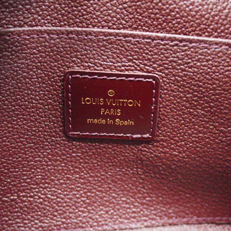 Louis Vuitton Clutch Bag Taiga Trousse Toilette PM M30226 Acajou - Men's