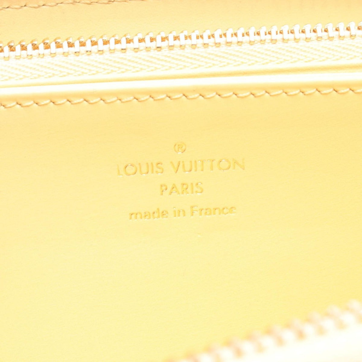 Louis Vuitton Round Wallet Zippy Nano Monogram Jaune Leather Yellow Ivory — view 4