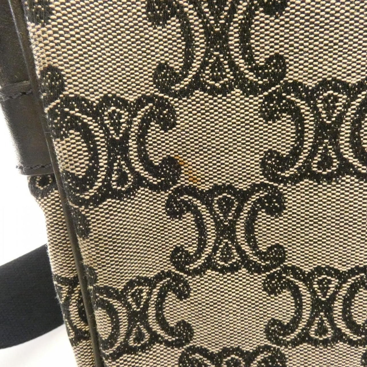 Celine Shoulder Bag Canvas Gold — view 4